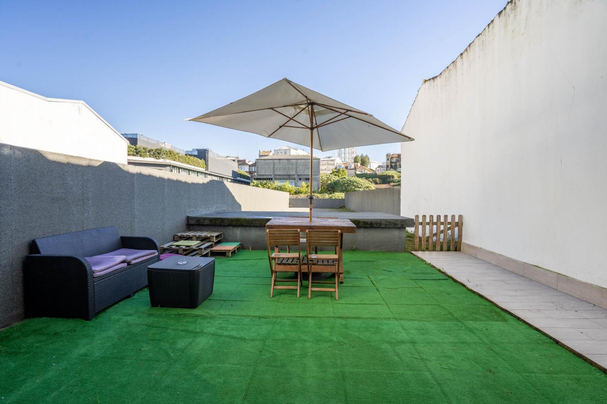 Santa Catarina W/ Terrace By Lovelystay Appartement Oporto