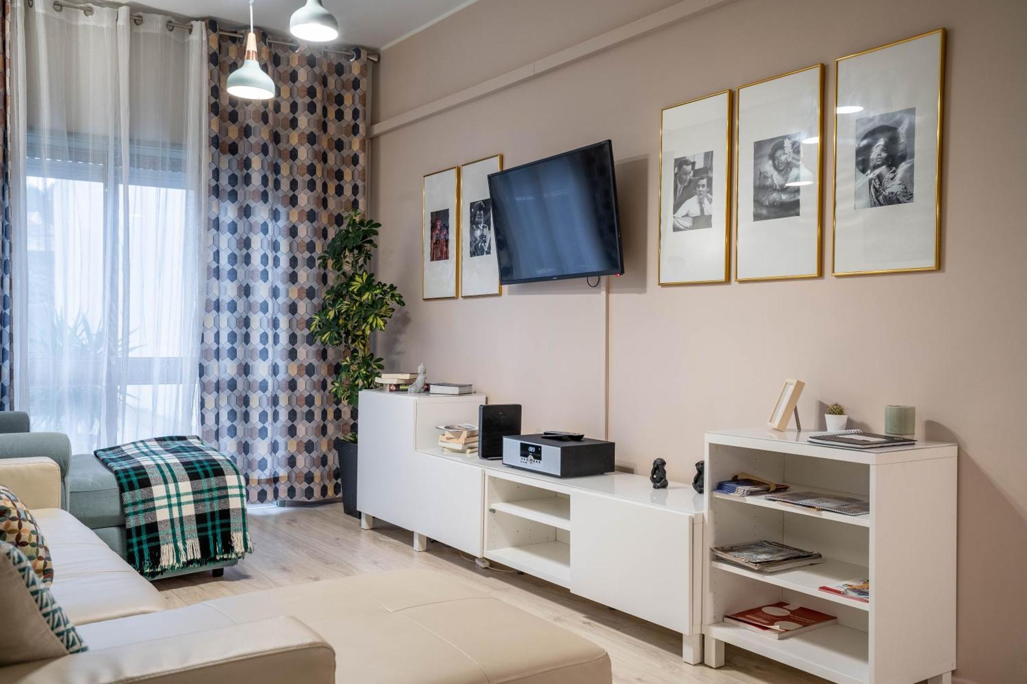 Appartement Santa Catarina W/ Terrace By Lovelystay